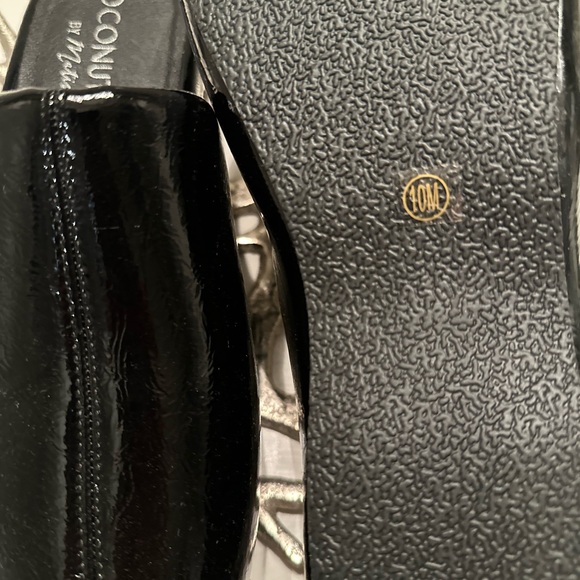 The Perfect Stylish Comfortable Coconuts by Matisse Mule - Picture 11 of 11